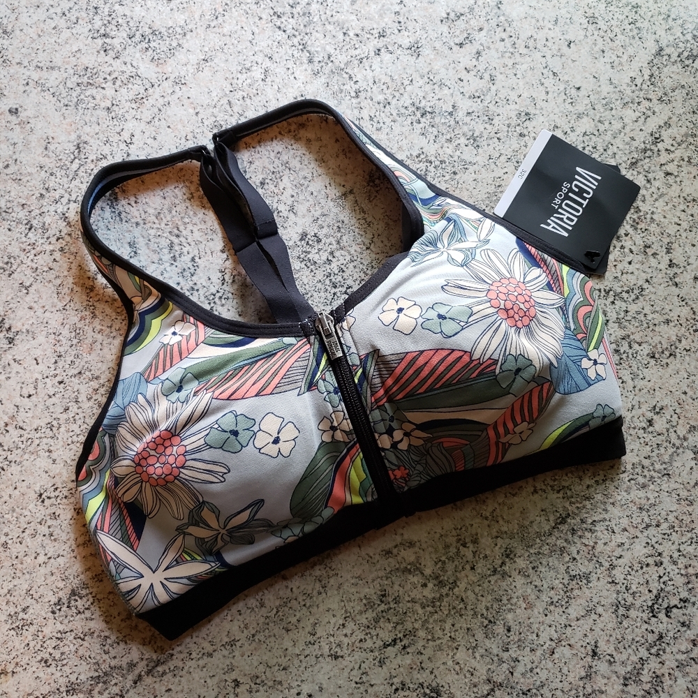 Victoria Sport Knockout Bra 32C